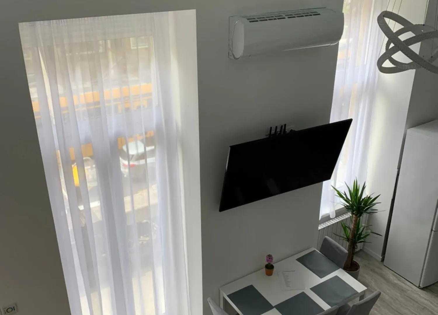 Balcony Gallery Budapest Apartment